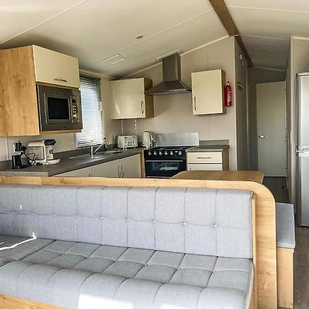 Lovely 8 Berth Caravan For Hire At Barmston Beach Holiday Park Ref 62002O Lund Exterior foto