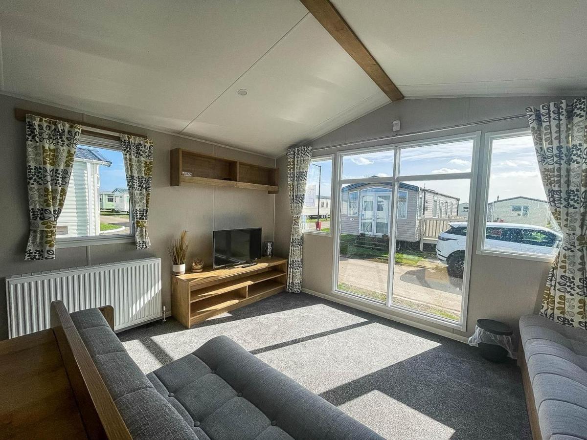 Lovely 8 Berth Caravan For Hire At Barmston Beach Holiday Park Ref 62002O Lund Exterior foto