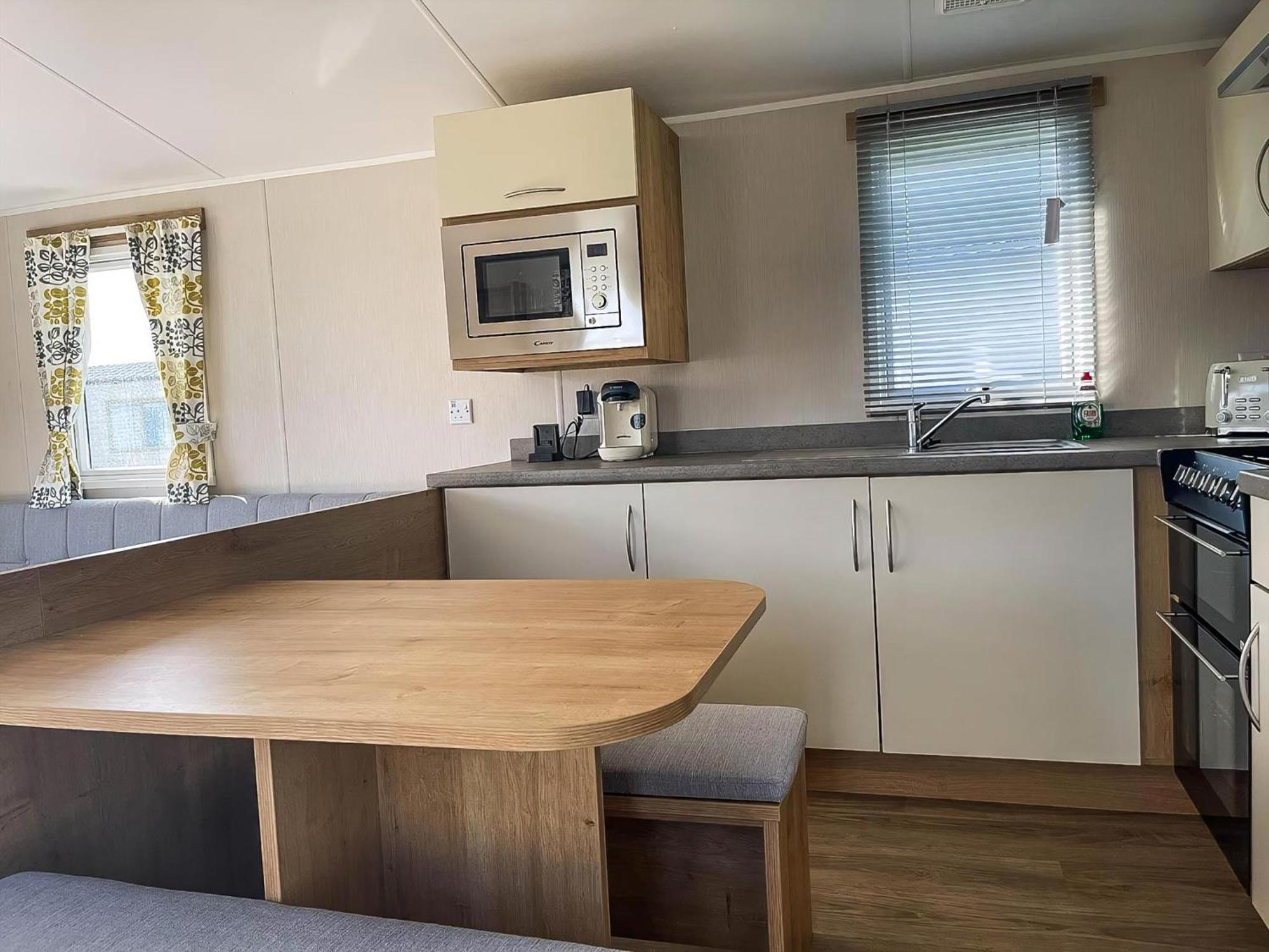 Lovely 8 Berth Caravan For Hire At Barmston Beach Holiday Park Ref 62002O Lund Exterior foto