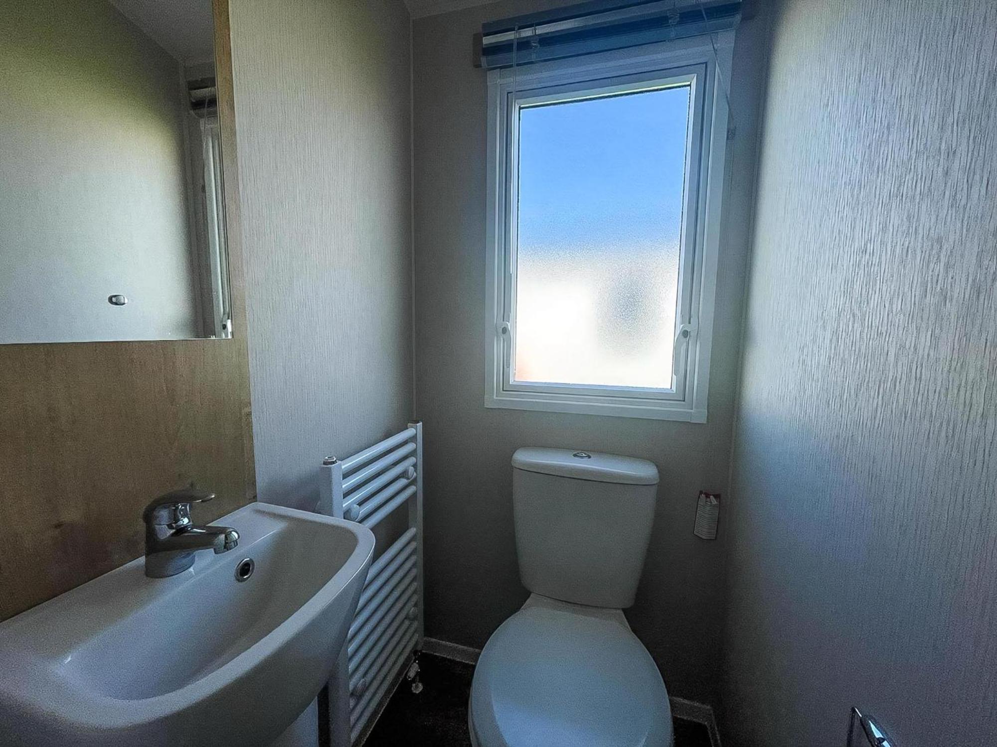 Lovely 8 Berth Caravan For Hire At Barmston Beach Holiday Park Ref 62002O Lund Exterior foto